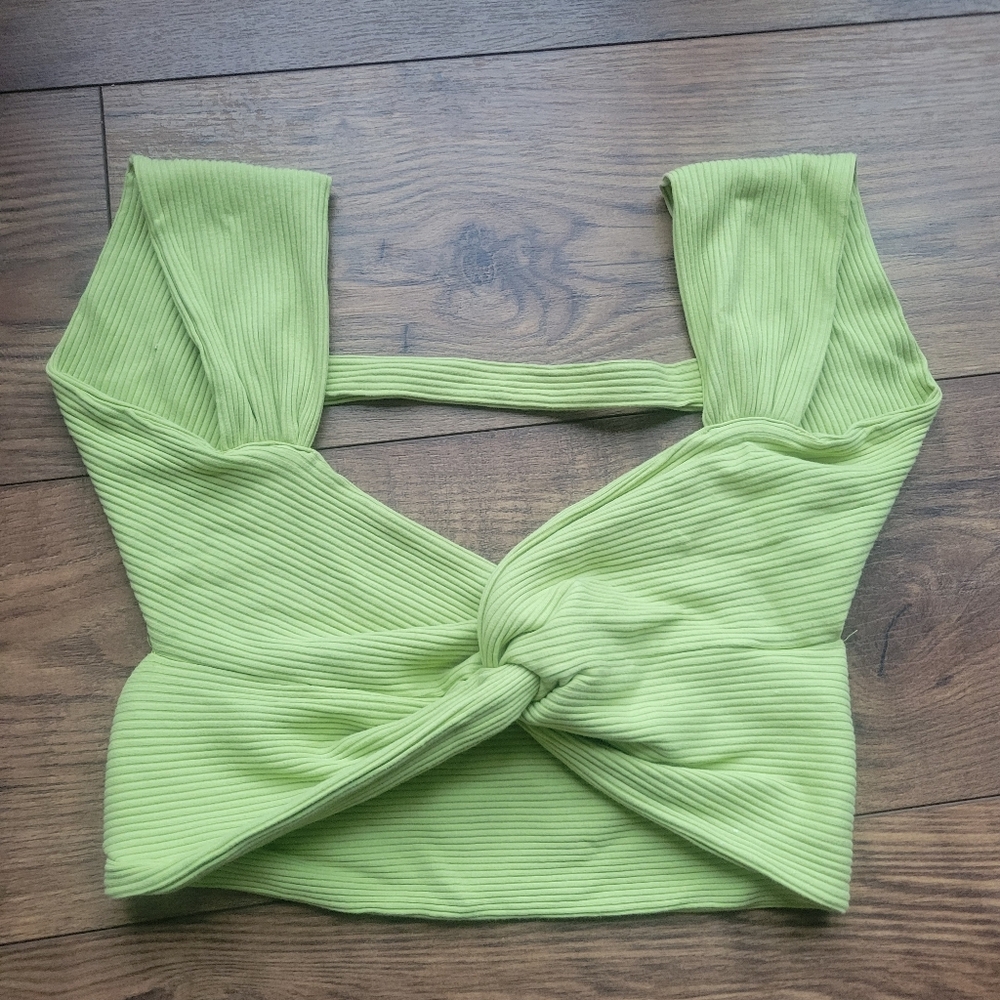 SHEIN Solid Twist Front Sweatheart Neck Backless Crop Top  Green M